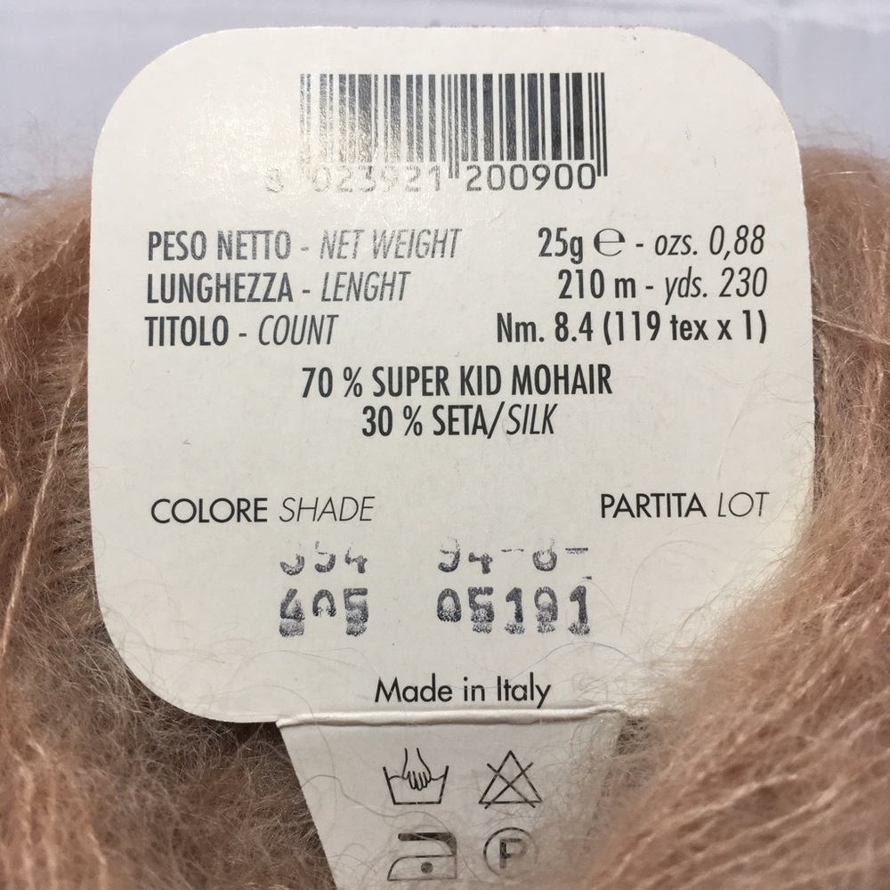 Italian Fine Mohair & Silk Yarn - Picture 3 of 3